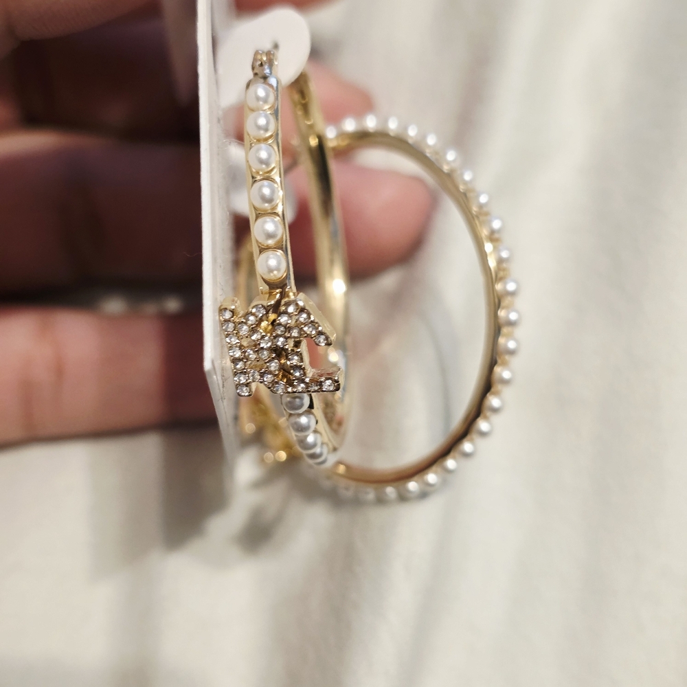 Karl Lagerfield Paris Faux Pearl Hoop Gold Earrings With Karl Crystal Logo - Picture 5 of 9